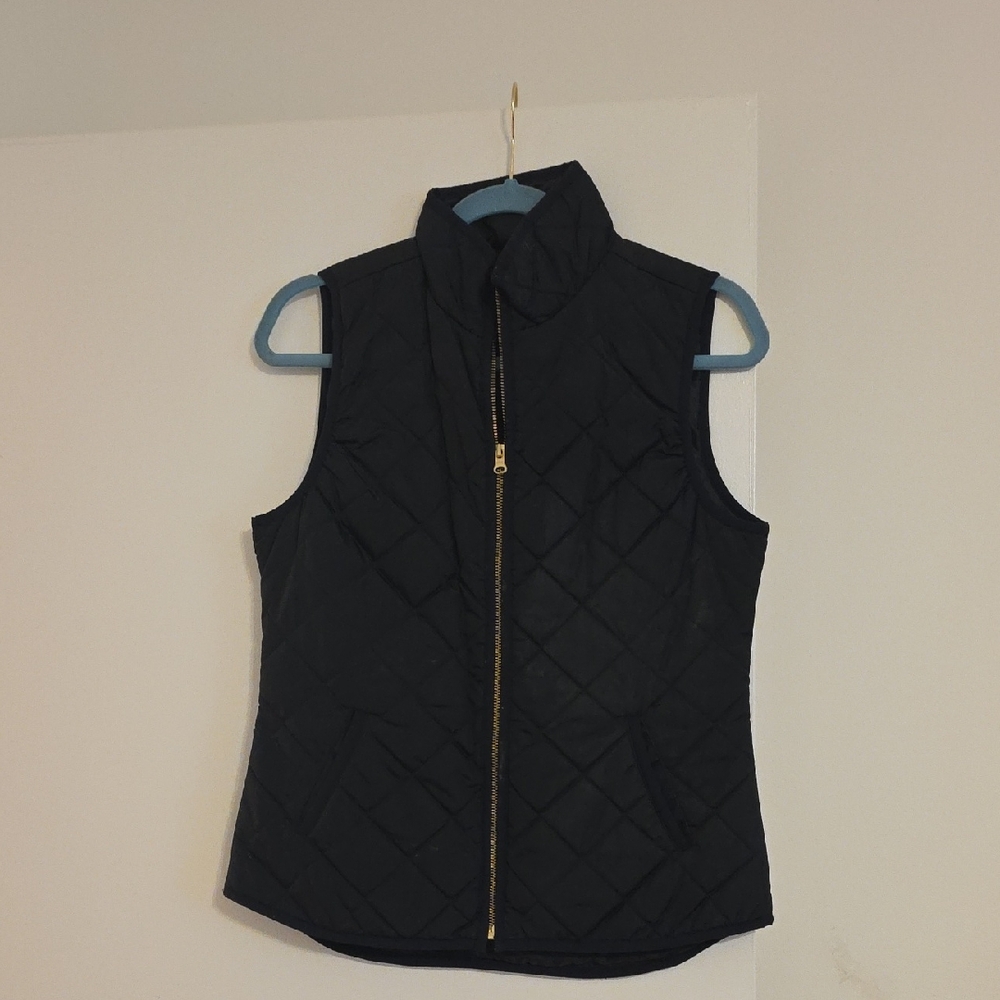 Old Navy Black Quilted Vest